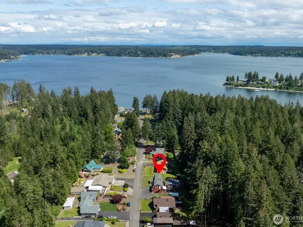 100 E Detroit Drive, Allyn, WA 98524