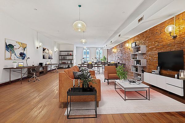 1st image of 75 Murray St APT 4