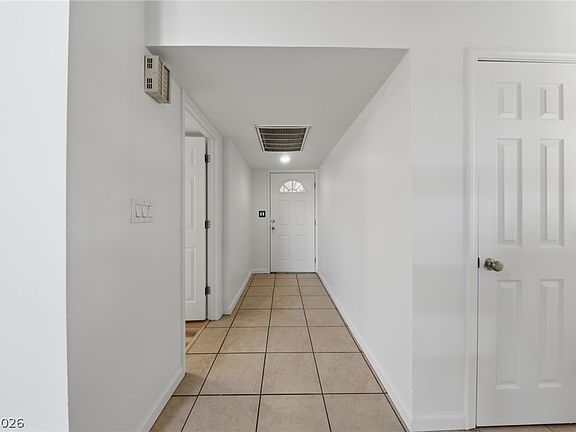 4th image of 1955 Caballero Way