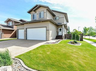 2603 W 63rd St, Camrose, AB T4V5J6