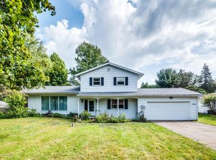 5506 Clato St, Kalamazoo, MI 49004