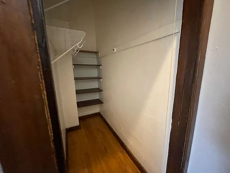 1604 E Kane Pl — Photo 5
