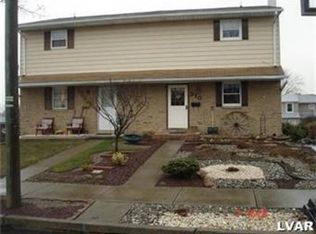 310 Edward Ln, Catasauqua, PA
