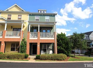 335 Kinellan Ln, Cary, NC 27519