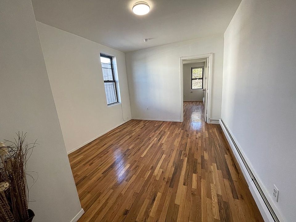 1st image of 268 Boerum St #L2