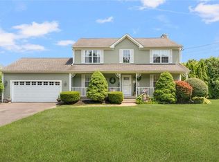 52 Windward Dr, Somerset, MA 02726