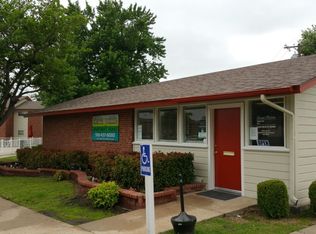1404 S 107th East Ave APT E, Tulsa, OK 74128