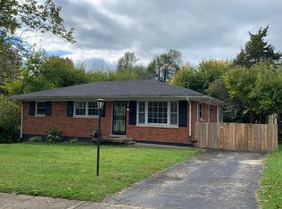 436 Lancelot Ln, Lexington, KY 40517