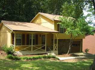 5388 Martins Crossing Rd, Stone Mountain, GA 30088