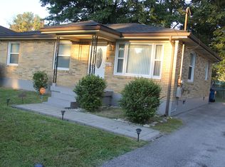 4002 Pixley Way, Louisville, KY 40219