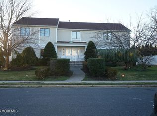 790 Bowyer Ave #B, Long Branch, NJ 07740