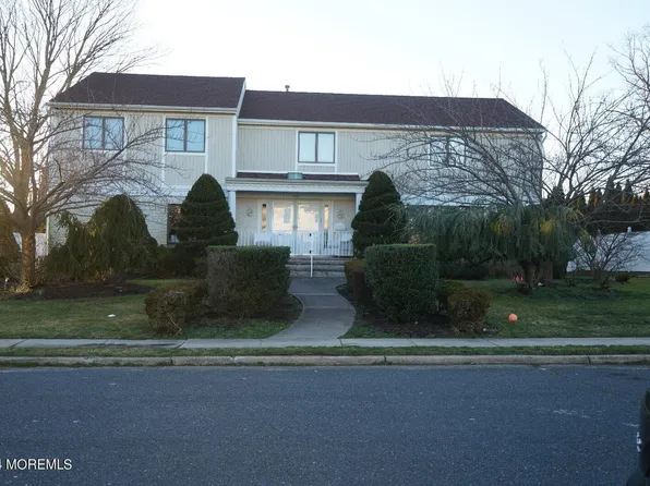 790 Bowyer Ave, Long Branch, NJ