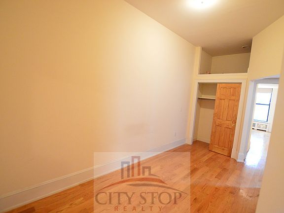 5th image of 55 W 74th St APT 3C