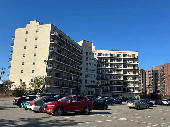 133 Commander Shea Blvd, Quincy, MA