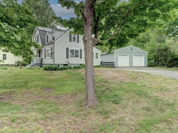 140 College Avenue, Torrington, CT 06790