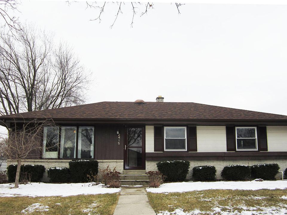 1st image of 2415 W Carrington Ave