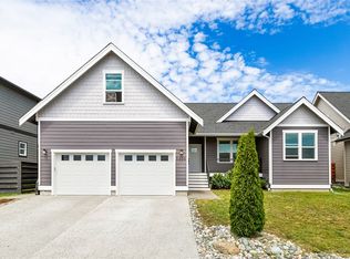 5616 Clearview Dr, Ferndale, WA 98248