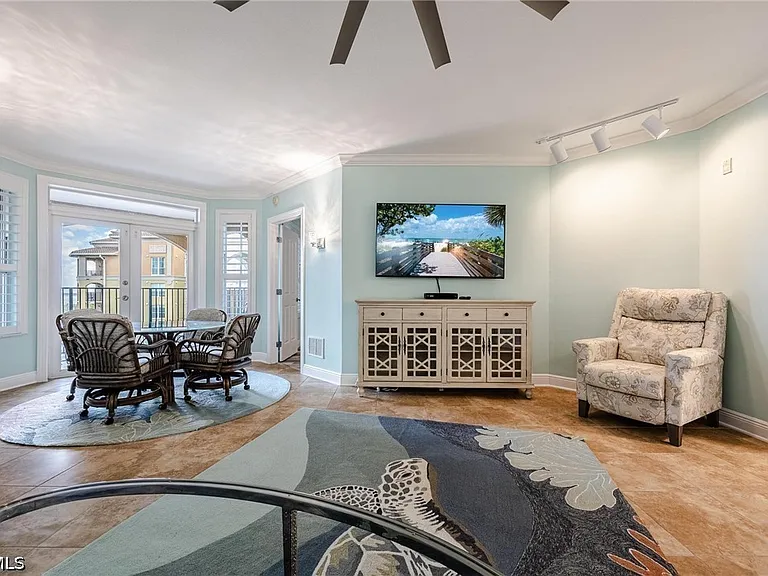 2825 Palm Beach Blvd #608 — Photo 6
