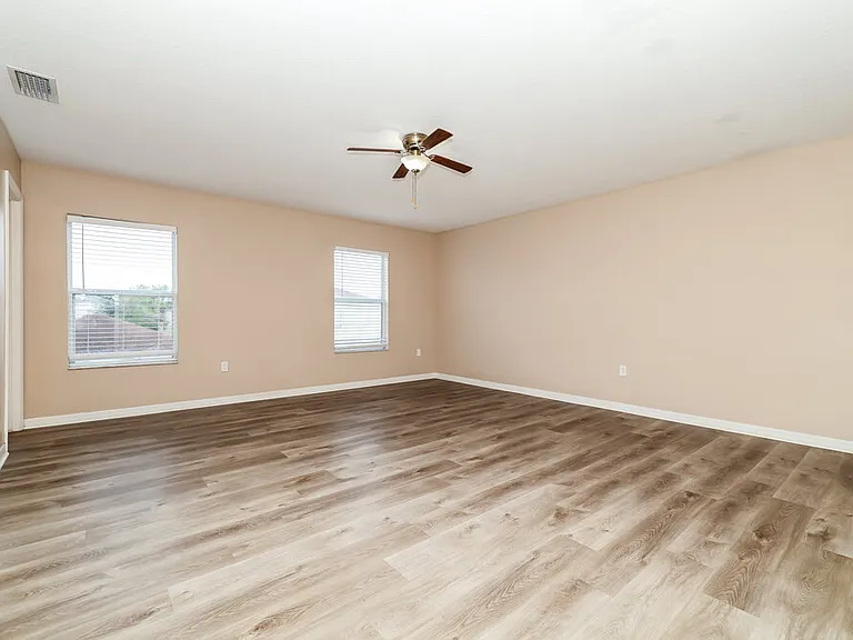 12122 Fern Haven Ave — Photo 10