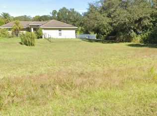 2221 Lincoln Park Ave, Alva, FL 33920