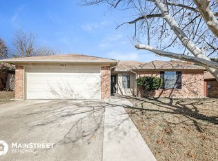 1024 Green Ridge Ter, Saginaw, TX 76179