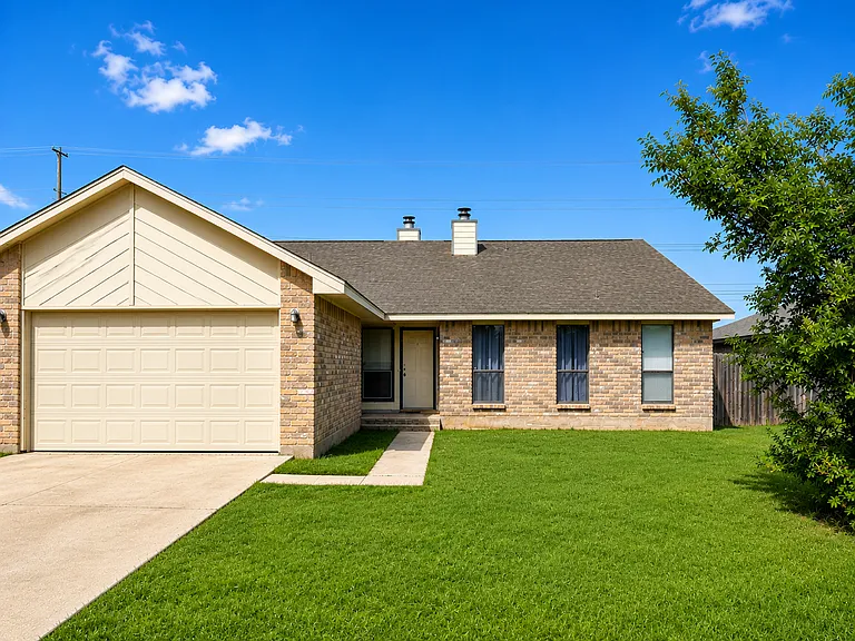 1411 Hermitage Dr — Photo 14
