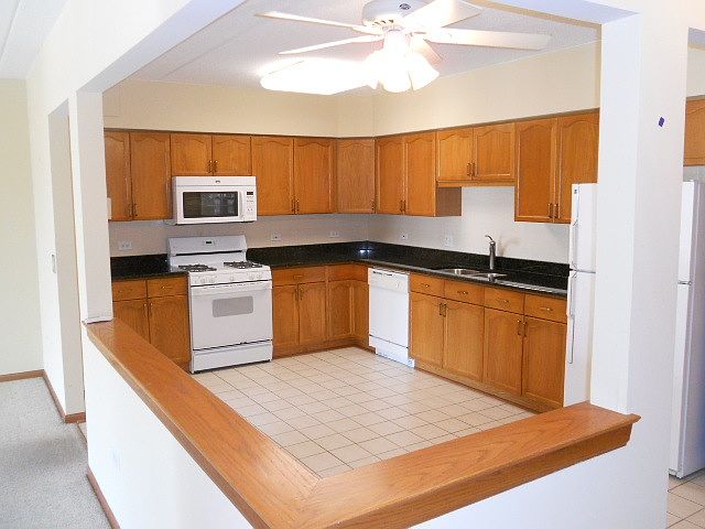1st image of 675 Pearson Street # Fl 4th
