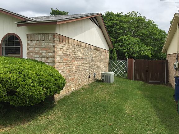 2nd image of 6544 Bernadine St