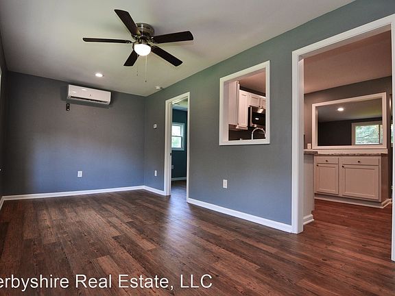 4th image of 3408 Signal Hill Ave NW