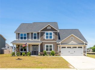 1532 Vergeland Dr, Hope Mills, NC 28348
