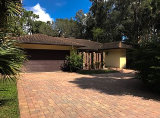 8765 Thousand Pines Dr, West Palm Beach, FL 33411