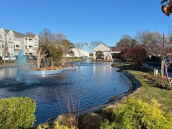 199 Clubhouse Circle Circle 199  3rd,. Floor, Melville, NY 11747