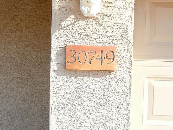 4th image of 30749 N Royal Oak Way