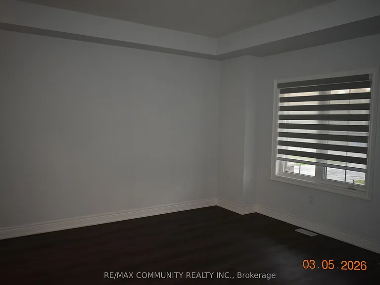 106 Ridge Rd N — Photo 3