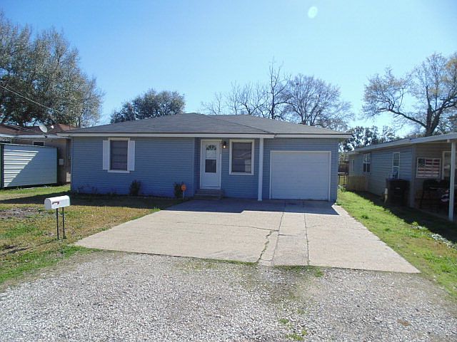 1st image of 2111 Avenue F