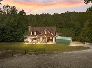 5752 Davis Rd, Walkertown, NC 27051