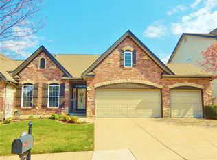 98 Long And Winding Rd, Saint Peters, MO 63376