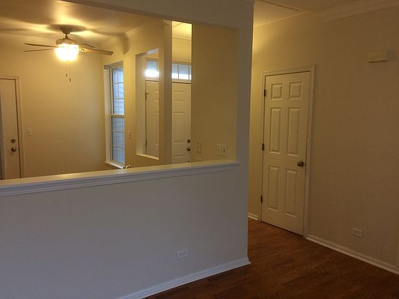 4th image of 7402 Grandview Ct
