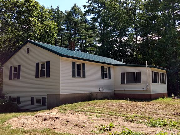 Right side/back of house