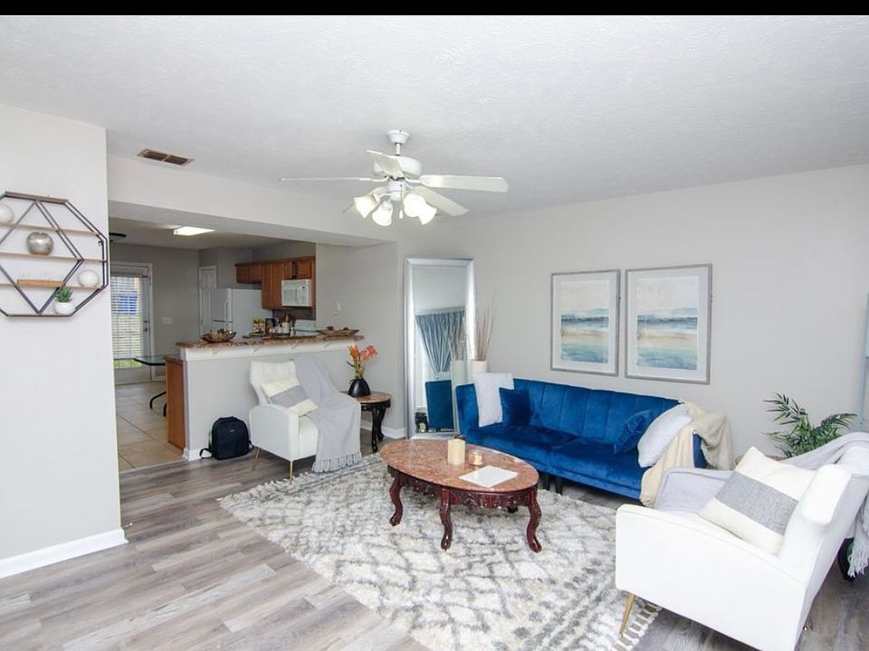 1st image of 4016 Cody Dr #4016