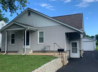 205 Koenigsmark Ave, Waterloo, IL 62298