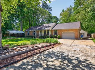 229 Fresno Dr, Chesapeake, VA 23322