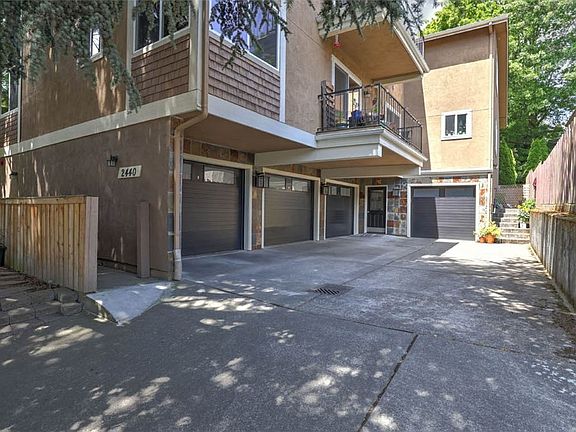 Top floor unit and the individual garage is the one furthest to the left. 