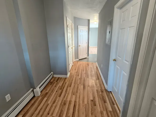 51 Bedford St #B, Hartford, CT 06120