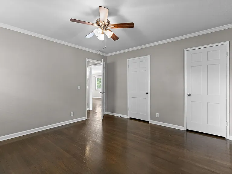 204 Haney Dr — Photo 21