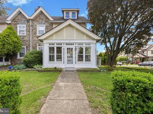 129 Crestview Rd, Upper Darby, PA 19082