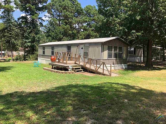 2nd image of 204 Forest St