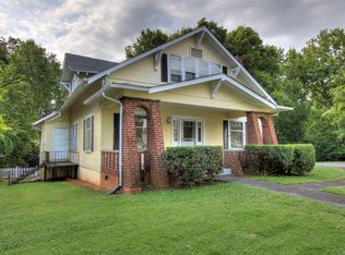 1114 W Broadway Ave, Maryville, TN 37801