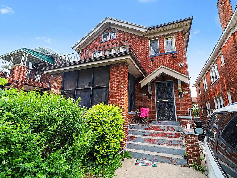 3027 Tuxedo St — Photo 3