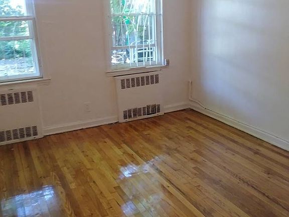 3rd image of 5211 Avenue H #1